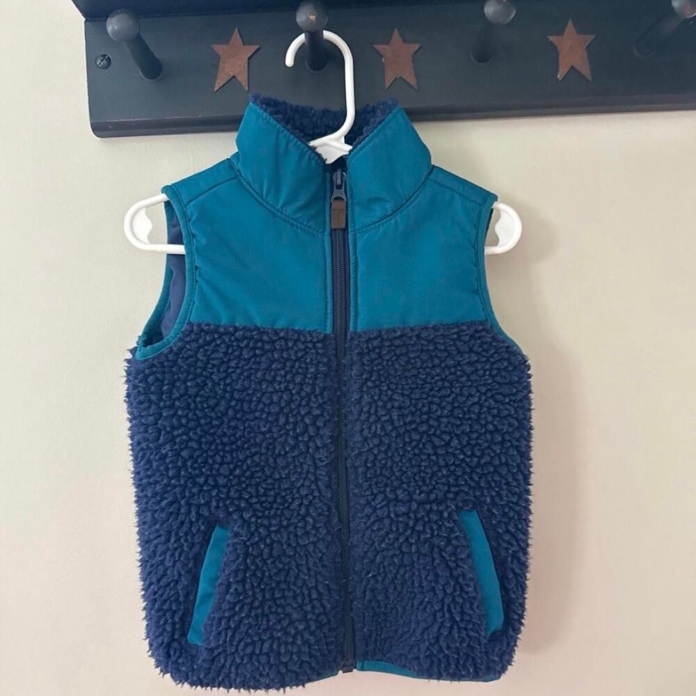 Carter-s Men's Blue and Navy Gilet